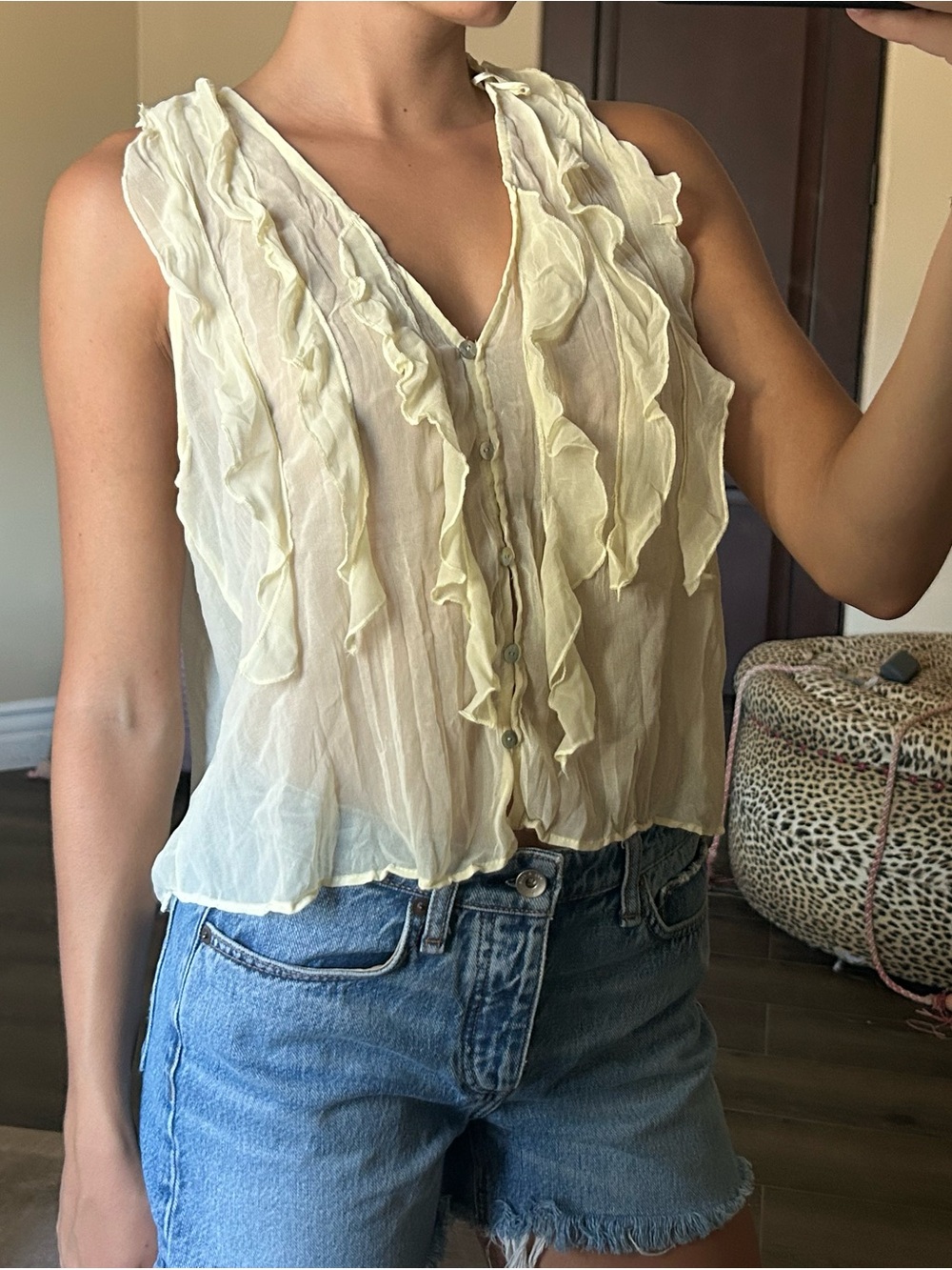 Zara Cream Ruffled V-Neck Sleeveless Camisole
